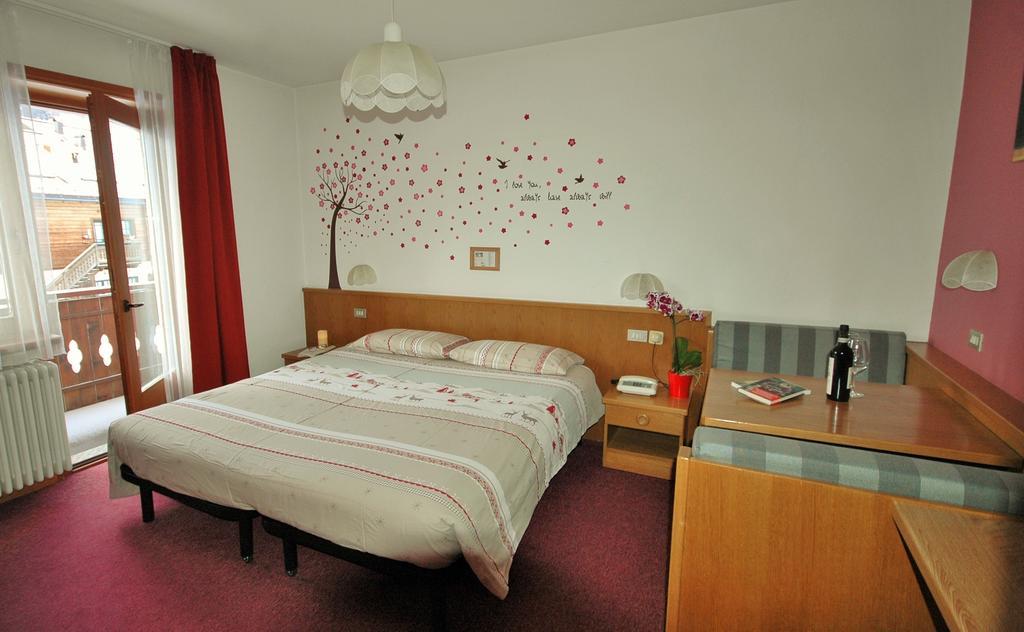 Hotel Garni Gimea Livigno Zewnętrze zdjęcie