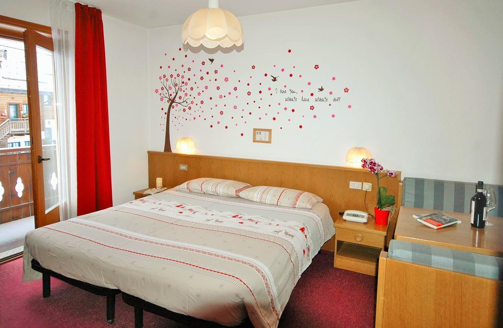 Hotel Garni Gimea Livigno Zewnętrze zdjęcie