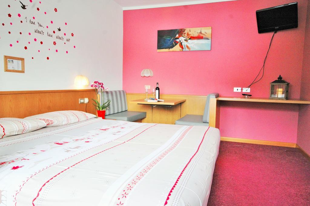 Hotel Garni Gimea Livigno Zewnętrze zdjęcie